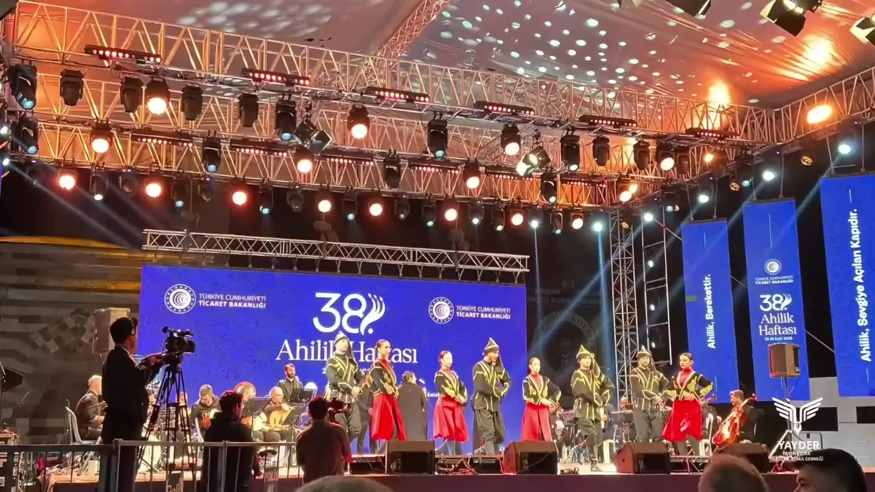 Kırşehir’de kitapseverlerle etkinlik ve konser buluşması